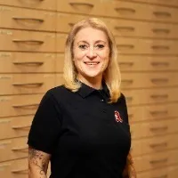 Frau Corinna Struwe, PKA (Pharmazeutisch-kaufmännische Angestellte)