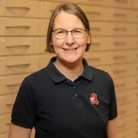 Frau Randi Niehues, Apothekerin